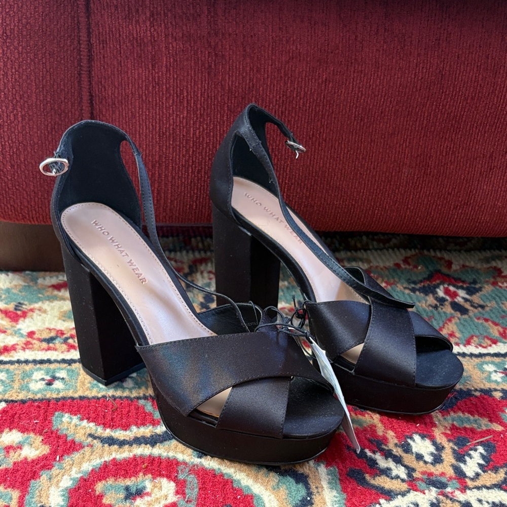 NWT Who What Wear Heels